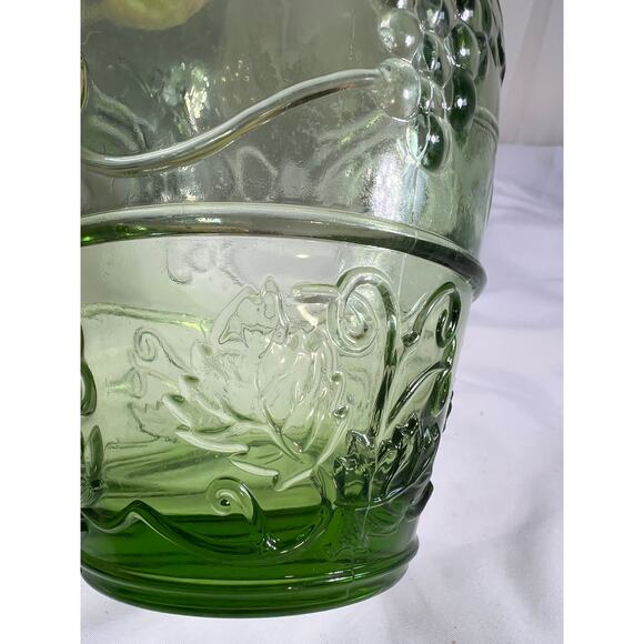 Light Green Glass Wine Bottle & Stopper MCM Vineyard Pattern Embossed Decanter - Picture 8 of 16